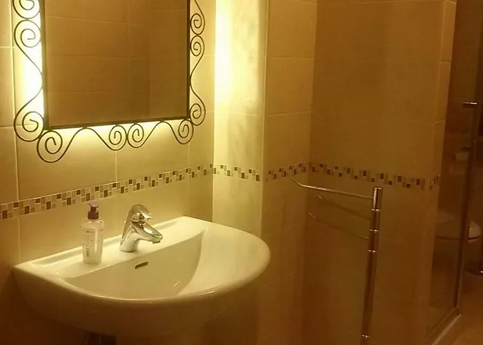 Del Nilo * Монтесильвано